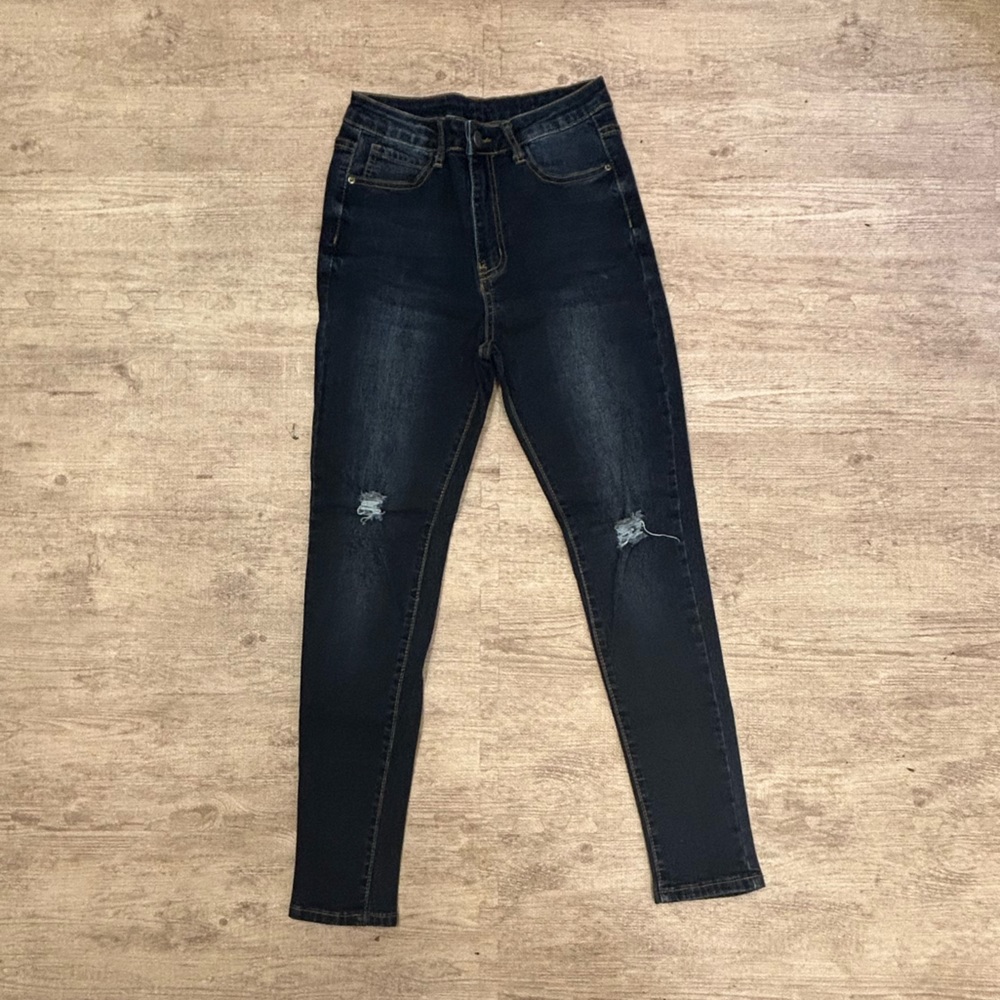 dark wash skinny jeans